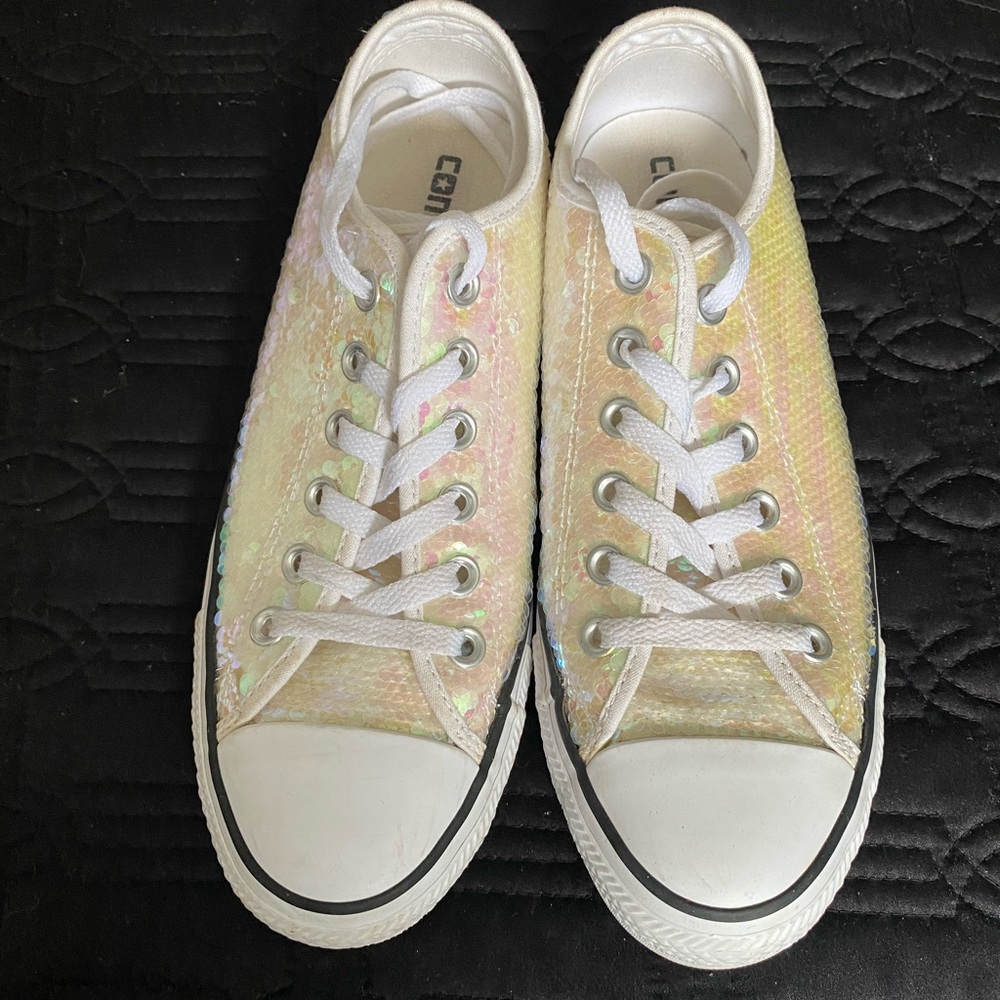 Ladies sequined Converse